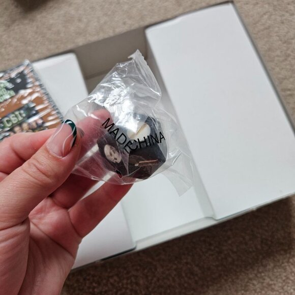 CSI: Crime Scene Investigation - 4 New Crime Stories - Board Game 2004 - Picture 3 of 12